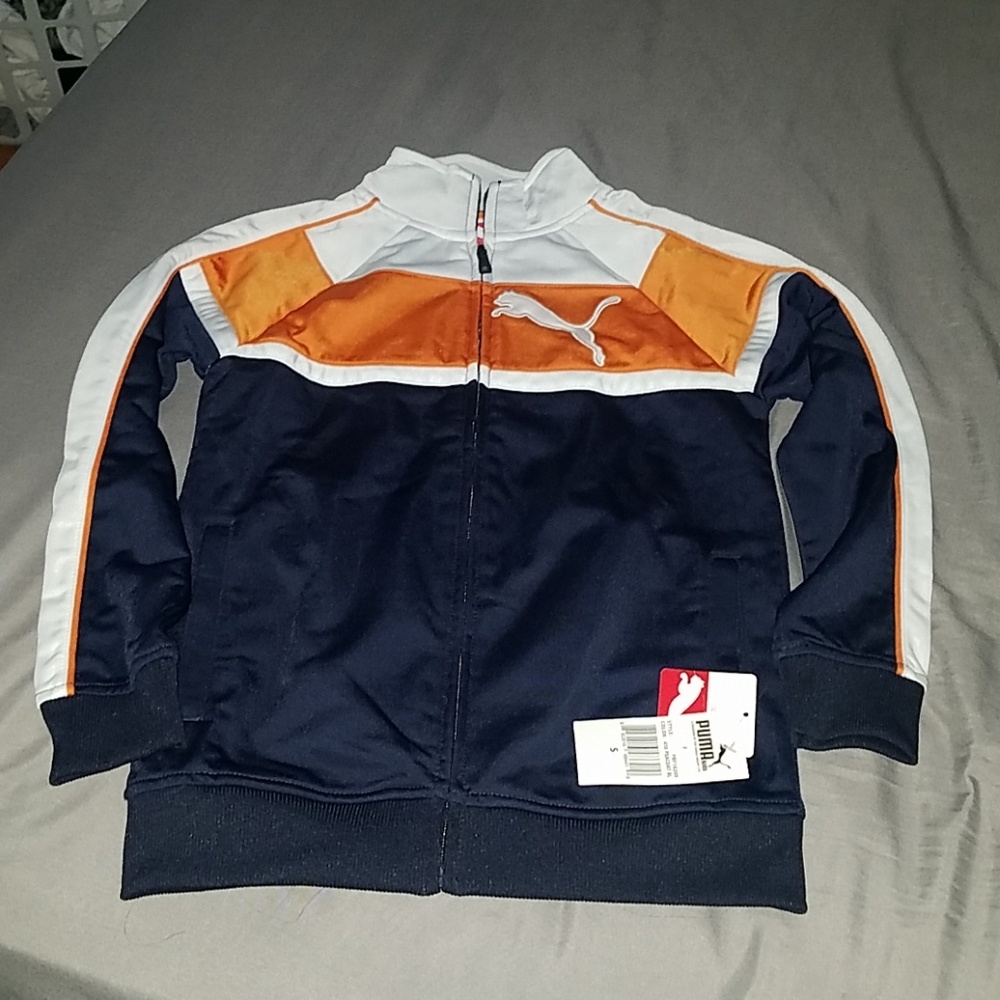 Boys Puma zip up.